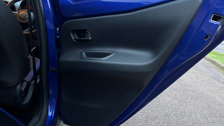 Toyota Aygo X 1.0 VVT-i Edge 5dr Petrol Hatchback